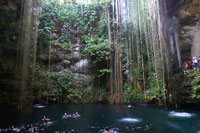 Cenote in Chichen Itza